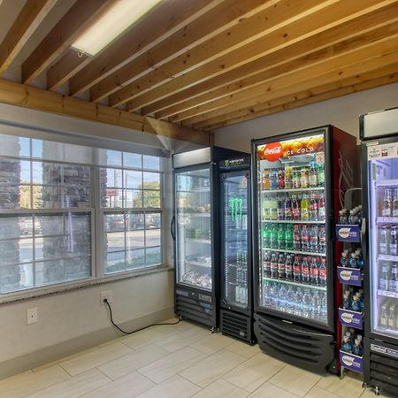 Holiday Inn Express Hotel & Suites Milwaukee Airport By Ihg Exteriér fotografie