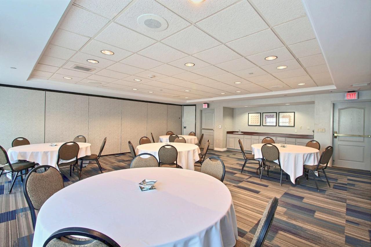 Holiday Inn Express Hotel & Suites Milwaukee Airport By Ihg Exteriér fotografie